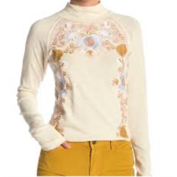 Free People Tops - Free People floral embroidered top New size M Medium